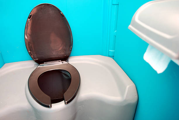 Best Portable bathroom rental  in Rockford, MN